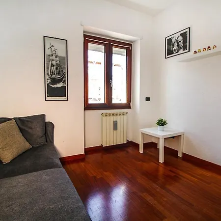 Casa Cornelia Apartment *